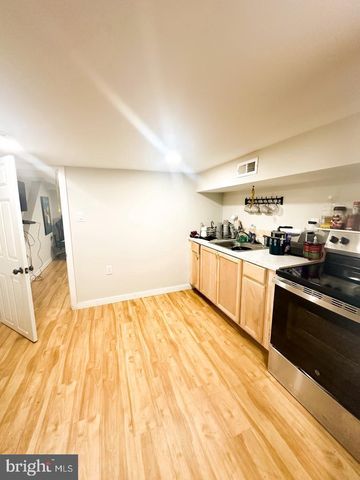 2552 S BEULAH ST, Philadelphia, PA 19148