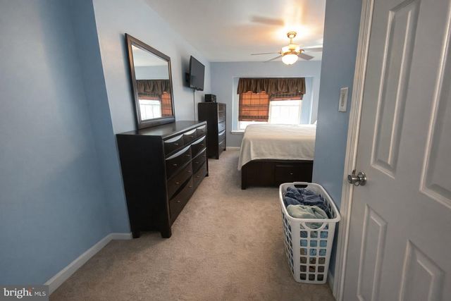 21 PARK SIDE DR, Sicklerville, NJ 08081