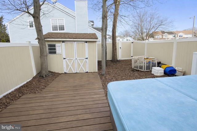 21 PARK SIDE DR, Sicklerville, NJ 08081