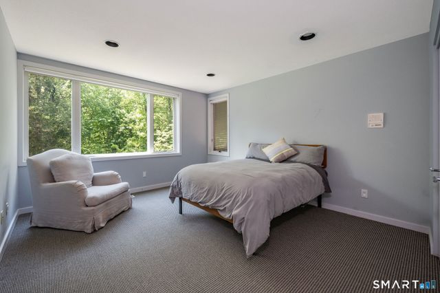 14 Grouse Lane, Woodbridge, CT 06525