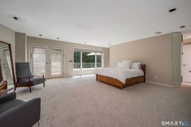 14 Grouse Lane, Woodbridge, CT 06525