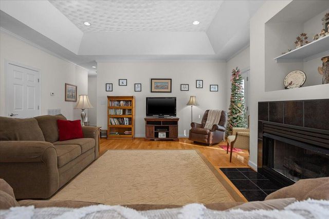 360 Maple Ridge LN, Fincastle, VA 24090