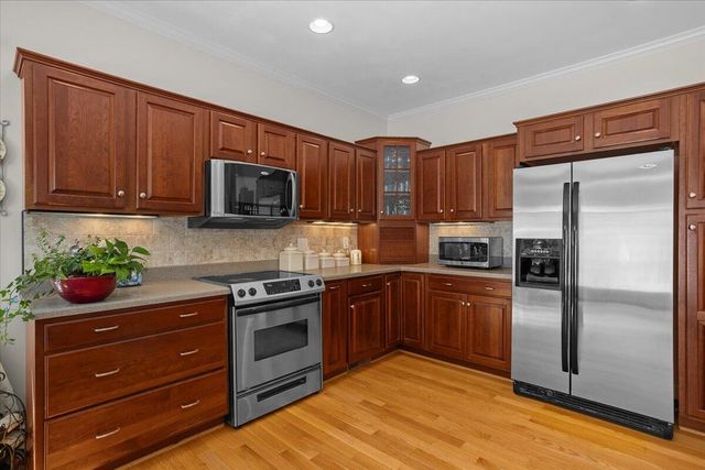 360 Maple Ridge LN, Fincastle, VA 24090