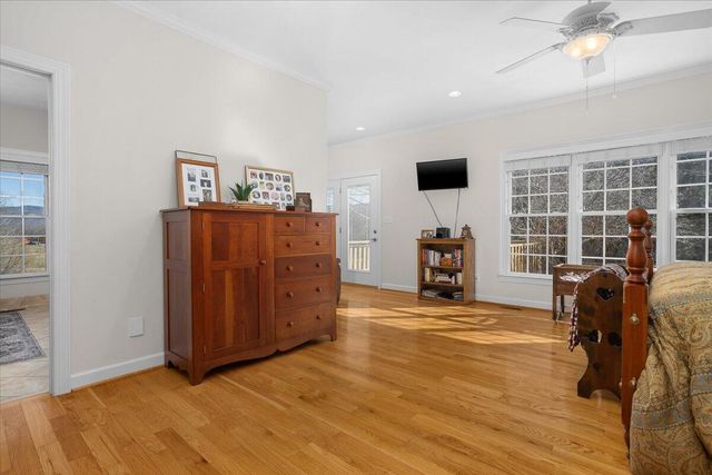 360 Maple Ridge LN, Fincastle, VA 24090