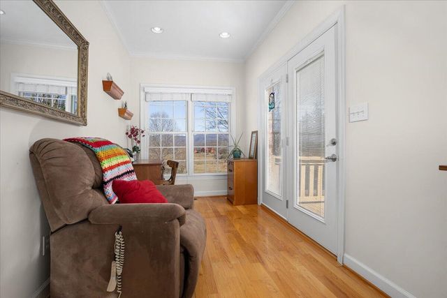 360 Maple Ridge LN, Fincastle, VA 24090