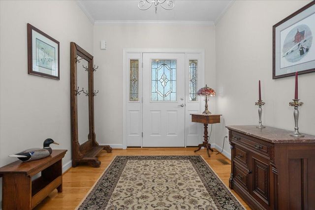 360 Maple Ridge LN, Fincastle, VA 24090