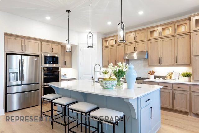 909 Rock Daisy TRL, Hutto, TX 78634