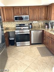 4160 Steamboat BEND E 403, Fort Myers, FL 33919