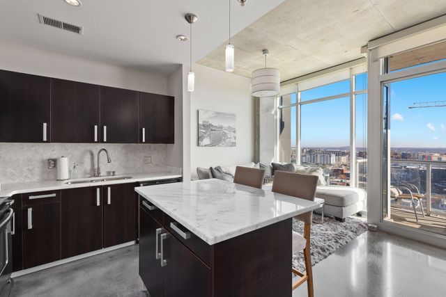 600 12th Ave S Apt 1816, Nashville, TN 37203