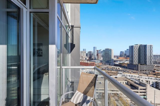 600 12th Ave S Apt 1816, Nashville, TN 37203