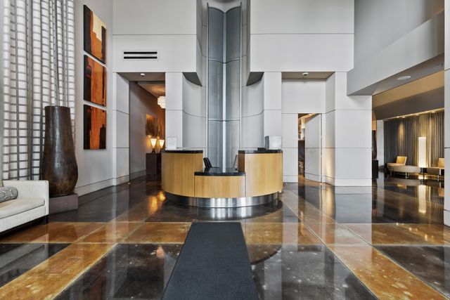 600 12th Ave S Apt 1816, Nashville, TN 37203