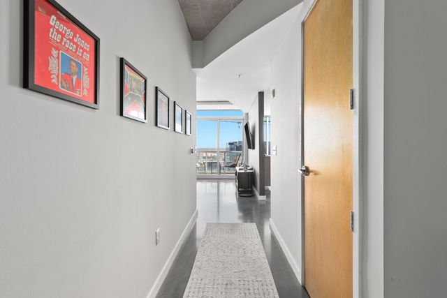 600 12th Ave S Apt 1816, Nashville, TN 37203