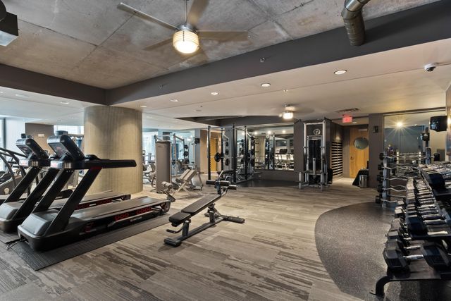 600 12th Ave S Apt 1816, Nashville, TN 37203