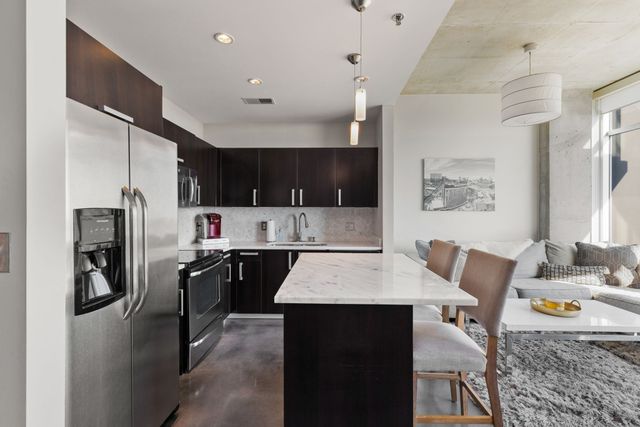 600 12th Ave S Apt 1816, Nashville, TN 37203