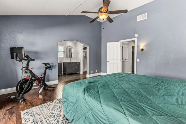 16319 Scarbery Rd, Ramona, CA 92065