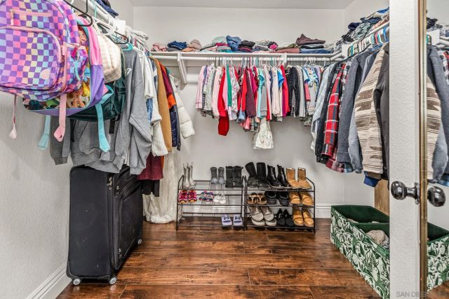 16319 Scarbery Rd, Ramona, CA 92065