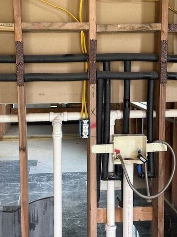 926 Lakeland Circle, Rosharon, TX 77583