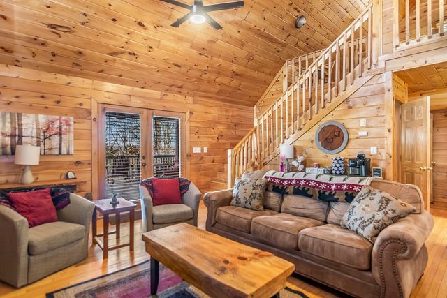 211 Highland Forest Drive, Morganton, GA 30560