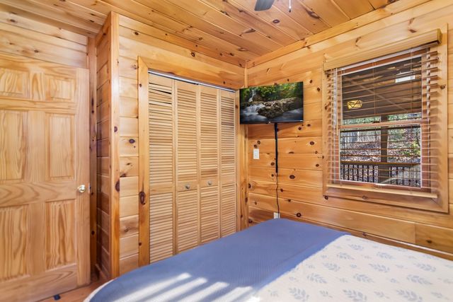 211 Highland Forest Drive, Morganton, GA 30560