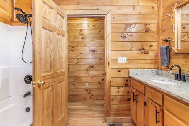 211 Highland Forest Drive, Morganton, GA 30560