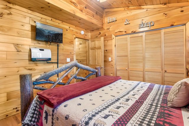 211 Highland Forest Drive, Morganton, GA 30560