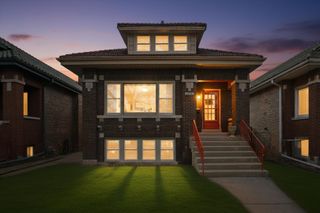 3032 Wisconsin Avenue, Berwyn, IL 60402