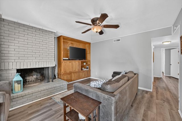 2619 Westgate Drive, Arlington, TX 76015
