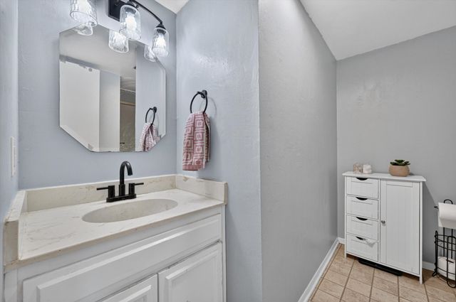 2619 Westgate Drive, Arlington, TX 76015