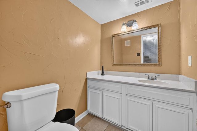 2619 Westgate Drive, Arlington, TX 76015
