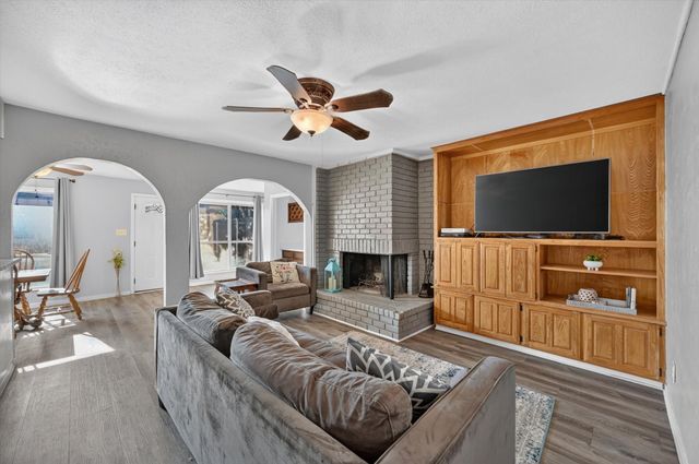 2619 Westgate Drive, Arlington, TX 76015