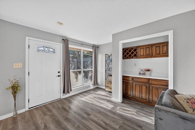 2619 Westgate Drive, Arlington, TX 76015