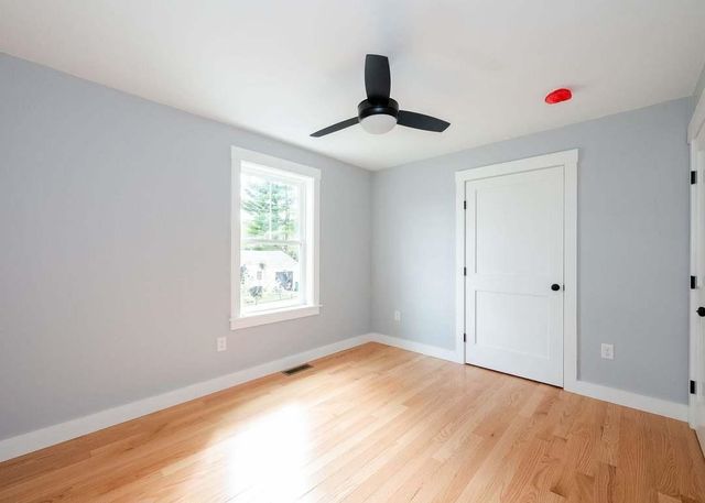 9 Lawn Avenue, Rochester, NH 03867
