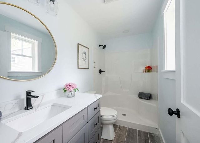 9 Lawn Avenue, Rochester, NH 03867
