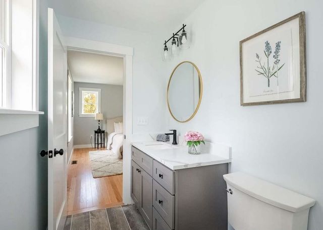 9 Lawn Avenue, Rochester, NH 03867