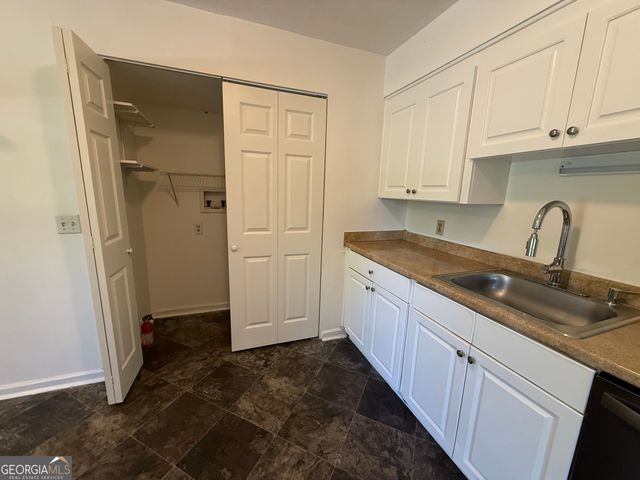 179 Youngs Mill Road, Lagrange, GA 30241