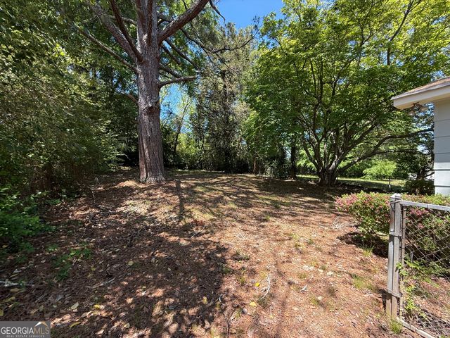 179 Youngs Mill Road, Lagrange, GA 30241