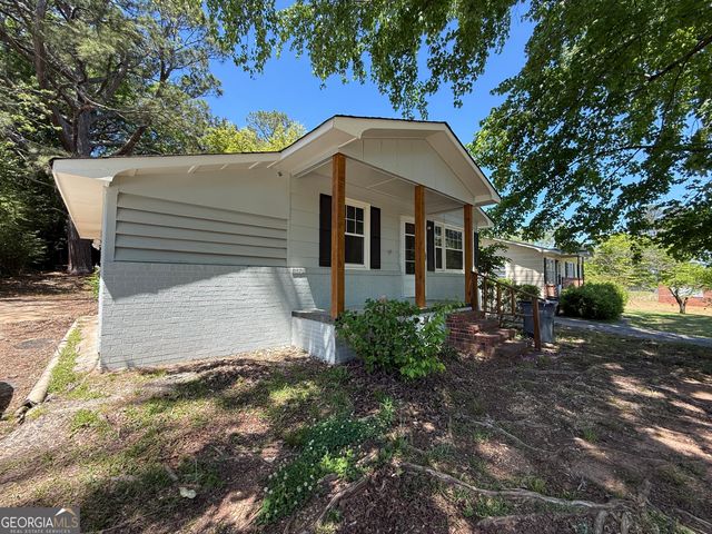 179 Youngs Mill Road, Lagrange, GA 30241