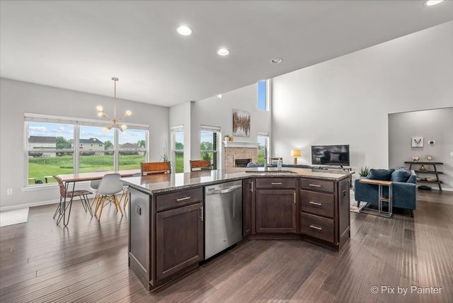 0N334 King Drive N, Geneva, IL 60134