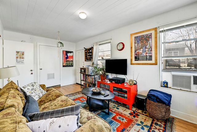 4530 Avenue D B, Austin, TX 78751