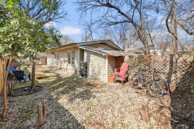4530 Avenue D B, Austin, TX 78751