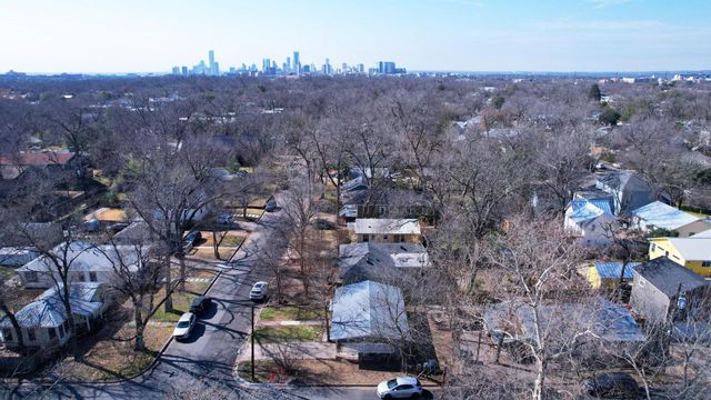 4530 Avenue D B, Austin, TX 78751