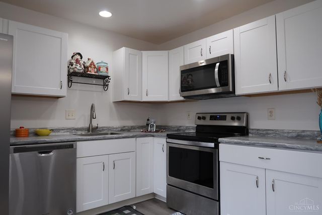 10220 Windswept Lane, Colerain Twp, OH 45251