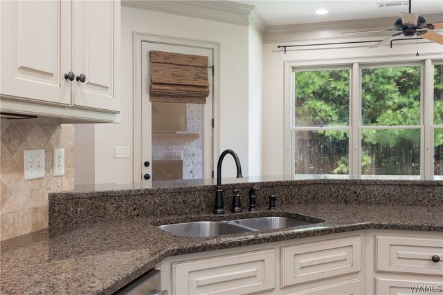 5013 Yorkshire, Tuscaloosa, AL 35406