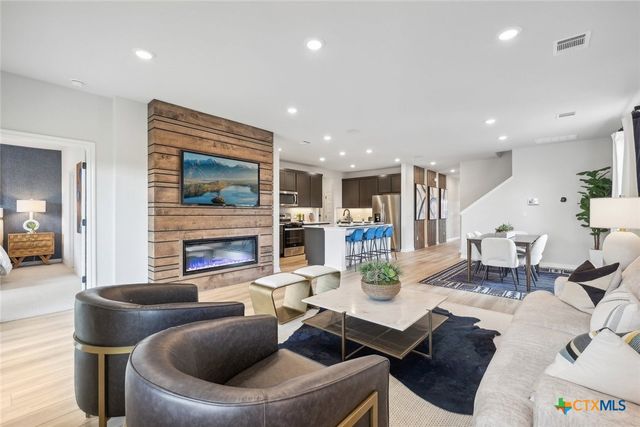11100 Monument Valley Drive, Austin, TX 78754