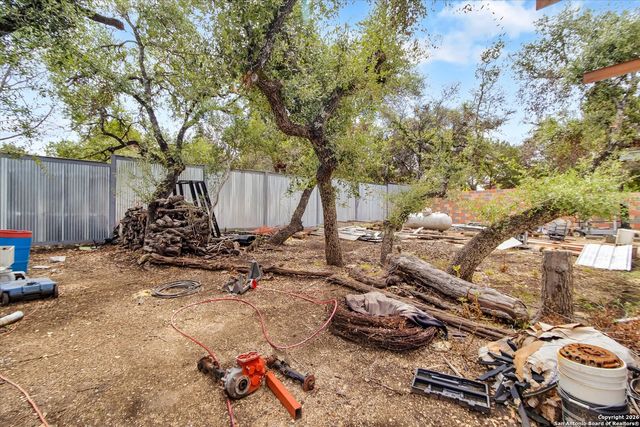 324 DOE LN, Canyon Lake, TX 78133