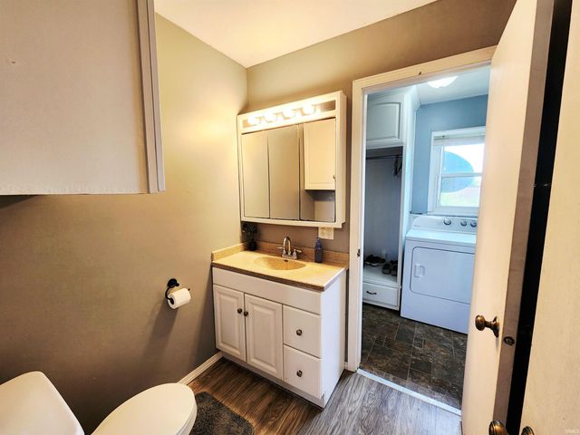 16722 County Road 36 Road, Goshen, IN 46528