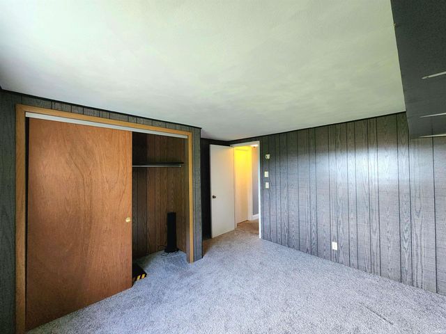 16722 County Road 36 Road, Goshen, IN 46528