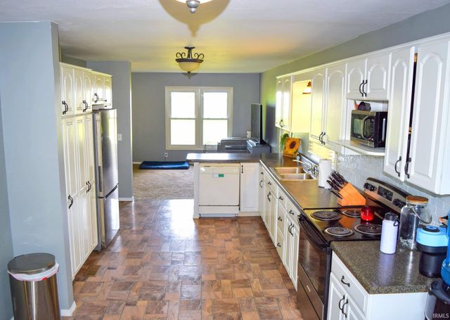 16722 County Road 36 Road, Goshen, IN 46528