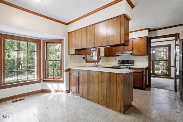 1313 Bloomingdale Drive, Cary, NC 27511