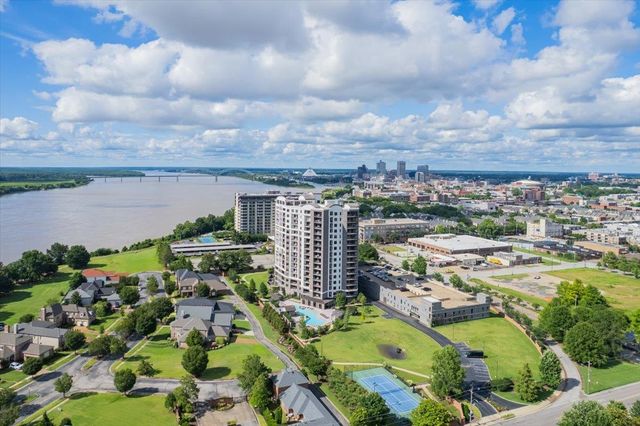 717 S Riverside Dr Apt 504, Memphis, TN 38103